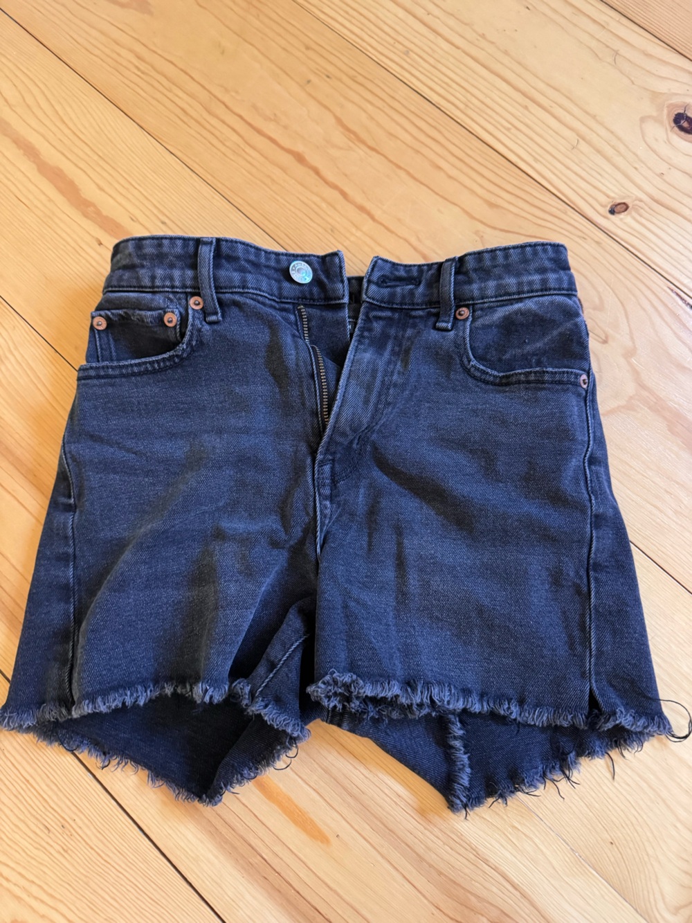 American eagle black jean shorts